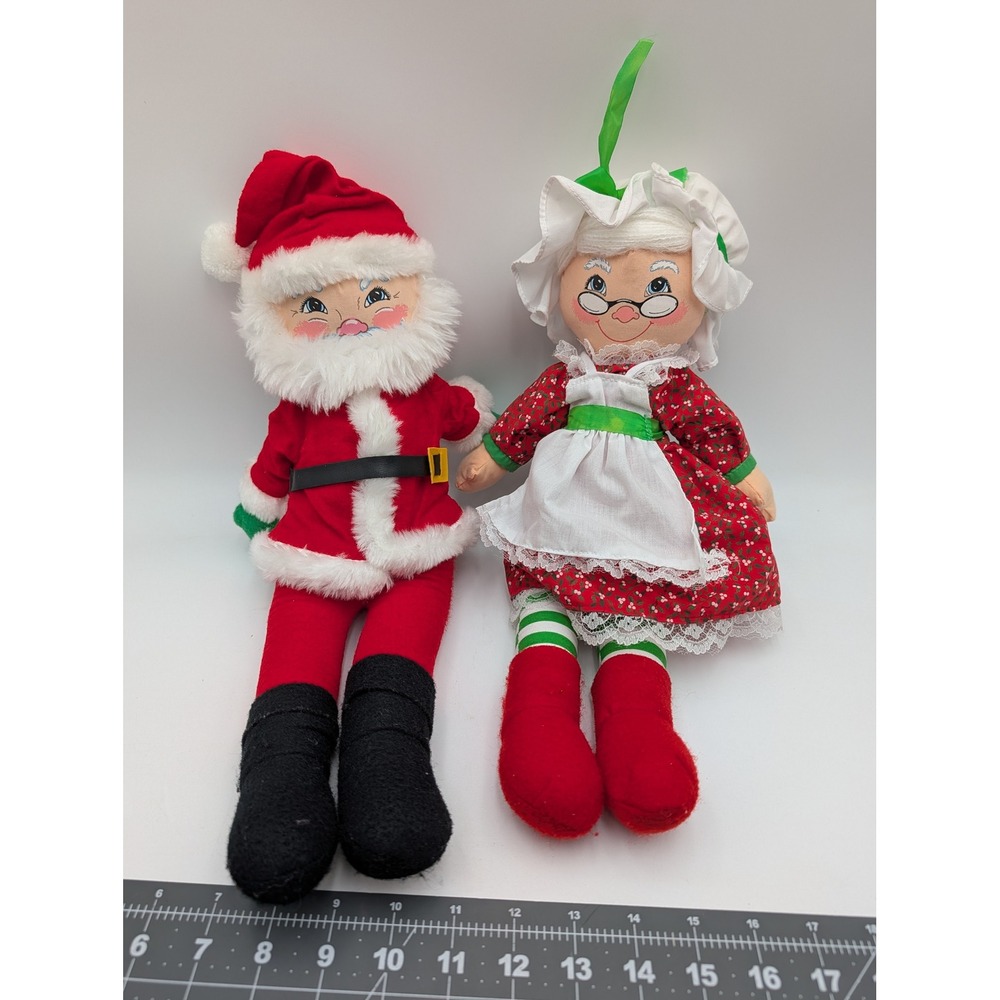 Russ Berrie Plush Dolls Red Santa Mrs Claus Vintage Christmas Lot 680‎